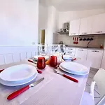 Pensión New Naxian Holidays Giardini-Naxos