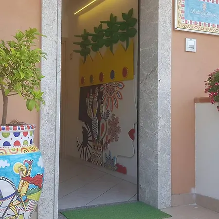 New Naxian Holidays * Giardini Naxos