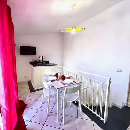 New Naxian Holidays Guest house 3*