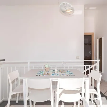 Konukevi New Naxian Holidays 4*