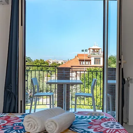 Konukevi New Naxian Holidays 4*