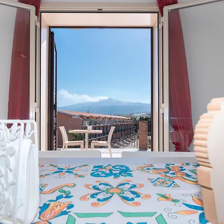 New Naxian Holidays Konukevi
