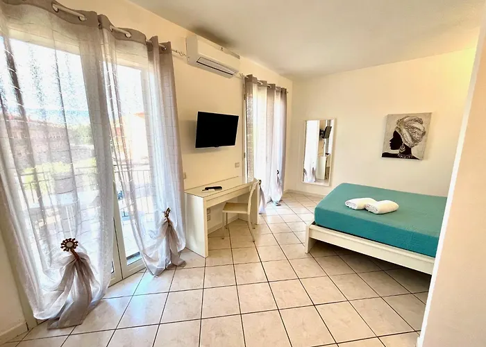 New Naxian Holidays 3* Giardini Naxos