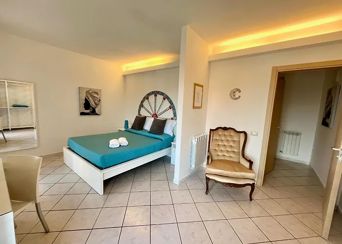 New Naxian Holidays Guest house