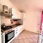 New Naxian Holidays Gasthof Giardini-Naxos