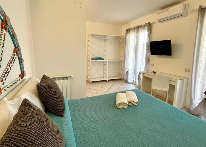 New Naxian Holidays Giardini Naxos